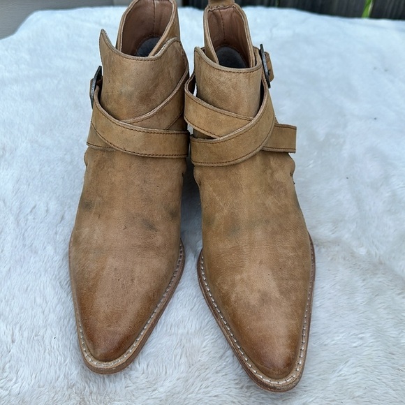 Free People Tan Ankle Booties with Western Flair Size 6.5 - Picture 7 of 12